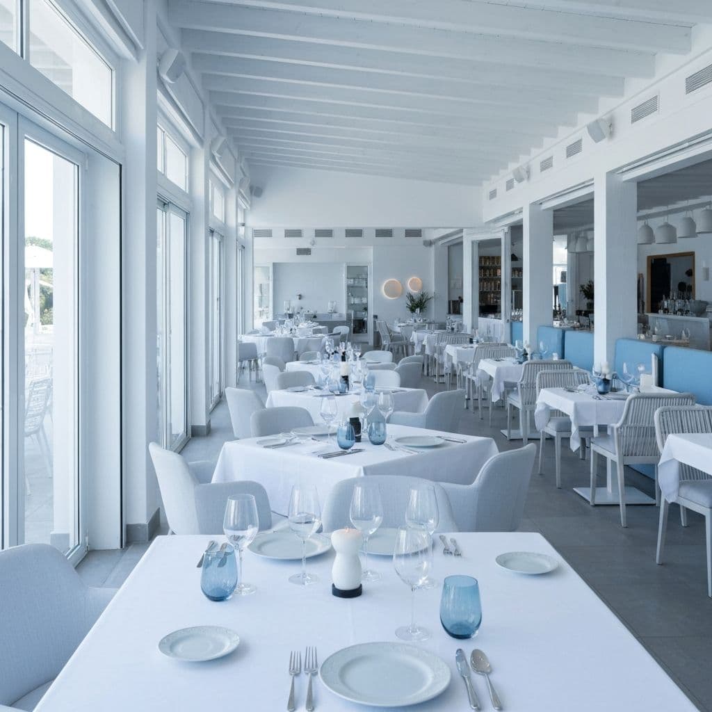 Sala de jantar elegante do Sabores Atlântico